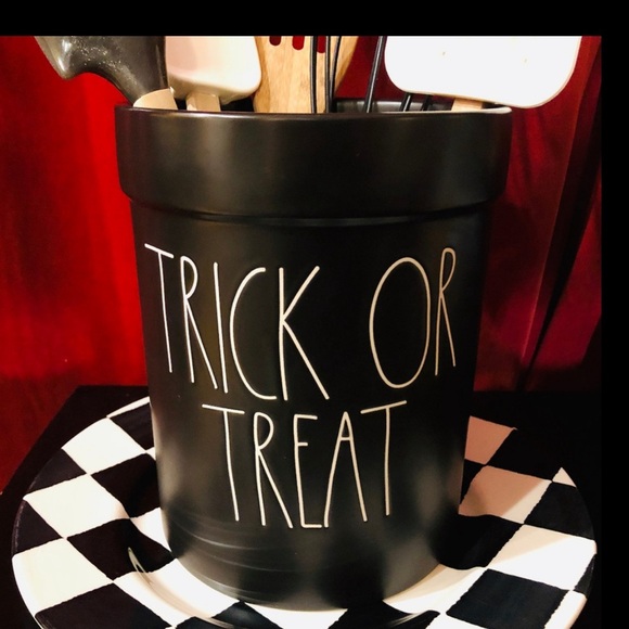 Rae Dunn Halloween Trick or Treat Ceramic Utensil Holder - Picture 2 of 5